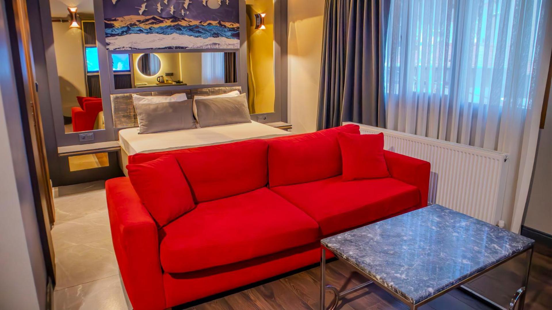 216 Eagle Palace Suite, Istanbul